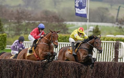 cheltenham runners and riders|Ryanair Chase .